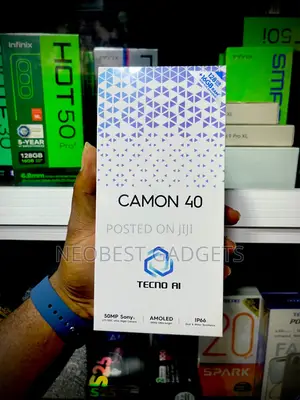 New Tecno Camon 40 128 GB Green