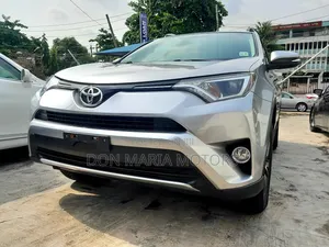 Toyota RAV4 2016 Silver