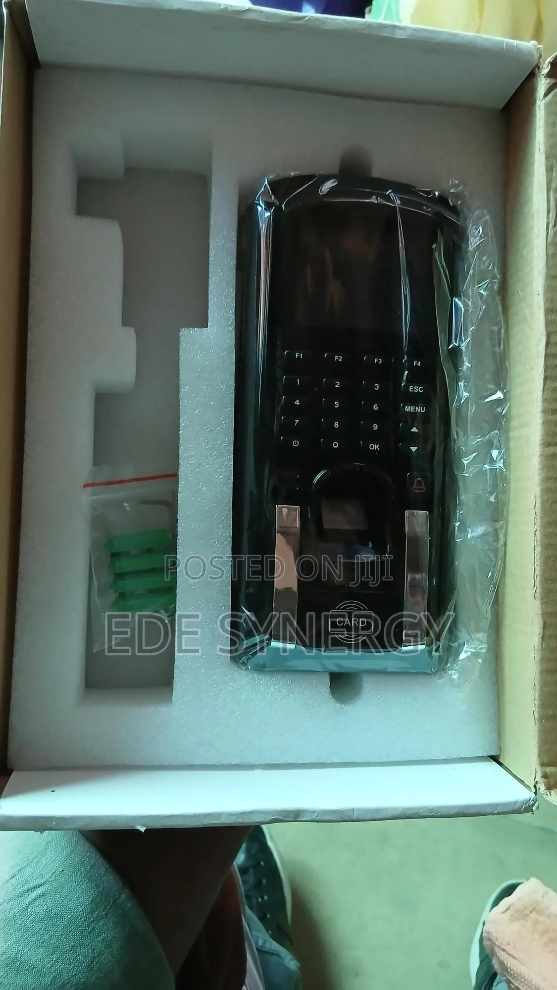 Smart Access Control With Biometric