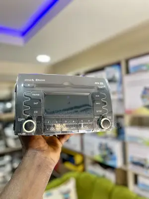 2011-13 Kia Sorento Factory Radio