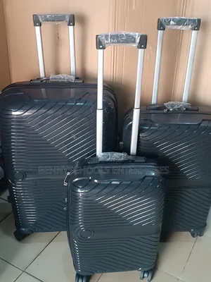 Black Set of 4 Not Breakable Goodpatner Luggage Boxes