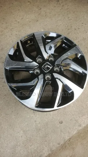 Honda Rim.