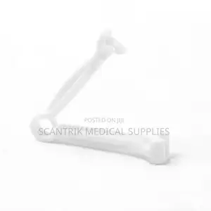 High Quality Umbilical Cord Plastic Scissor