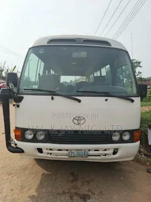 Toyota Coaster 2005 White