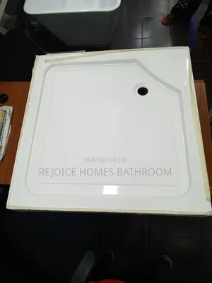 Quality 80 by 80 Cubicle Square Shower Tray