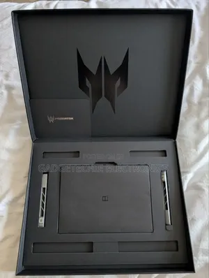 New Laptop Acer Predator Helios 16 16GB Intel Core I7 SSD 1T