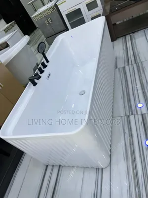 Luxury on Not Bathtub