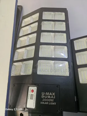 U-Max 2000w Solar Street Light