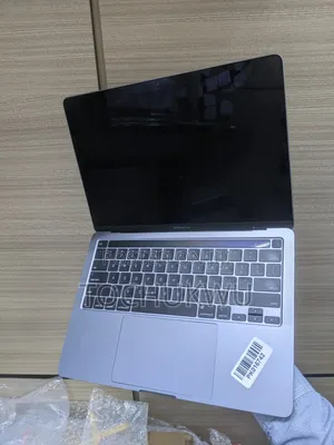 Laptop Apple MacBook Pro 2020 16GB Intel Core I7 SSD 1T