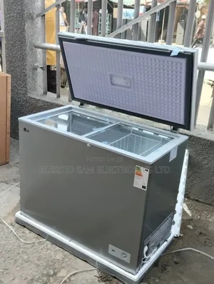 Original Lg Chest Freezer 350 L Super Ice Maker Fast Freezing 2 Yrs