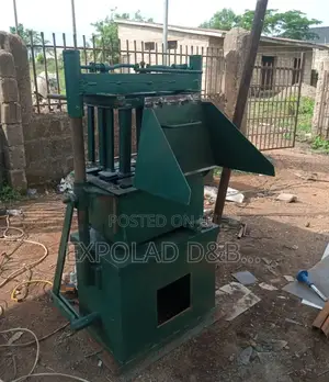 Concrete Block Machine