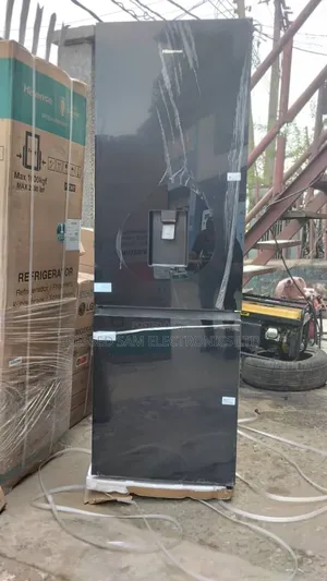 Hisense Fridge 350-L Mirror Glass With Dispenser> Twins Door