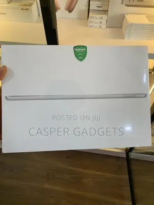 New Apple iPad 10.2 (2021) 64 GB Silver