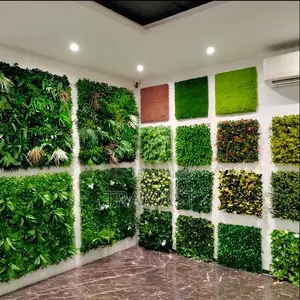 Wall Decoration With Boxwood Wall Mat