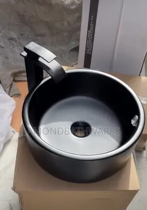 Countertop Basin With Faucet