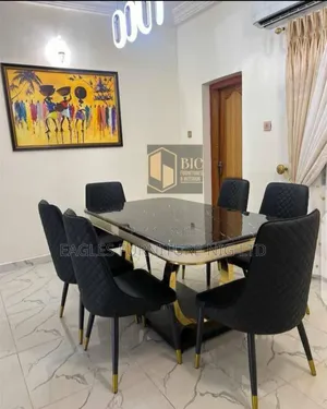 Luxury Set of Dining Table With 6 Chairs