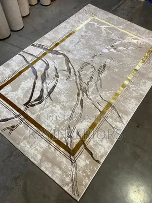 Cream and Gold Center Rug