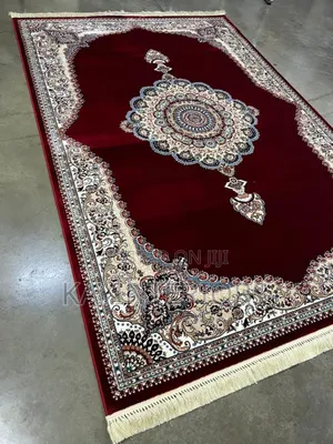 Wine Royal Center Rug