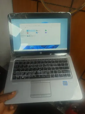 New Laptop HP EliteBook 820 G4 8GB Intel Core I7 SSD 128GB