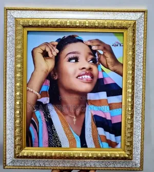 Frame Photos