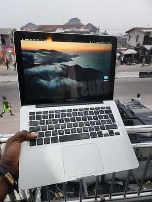 Laptop Apple MacBook Pro 2012 8GB Intel Core I5 HDD+SSD 500GB