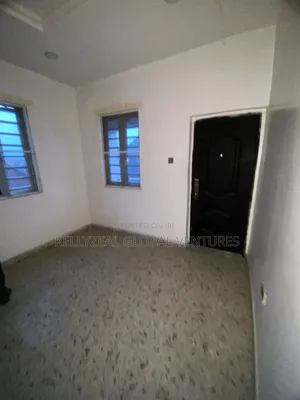 1bdrm Room & Parlour in Parkview Estate, Ago Palace for rent
