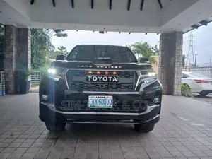 Suvs, Full Sides Suvs, Luxury Cars.