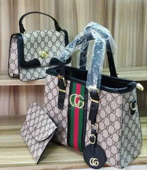 Quality Assured Ladies Luxury Bag 