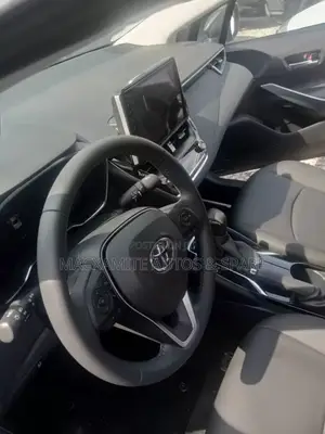 New Toyota Corolla LE 2024 Black