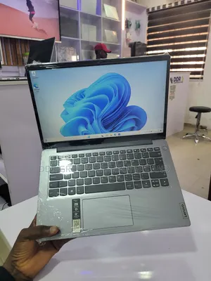 Laptop Lenovo Ideapad 3-14iil05 4GB Intel Core I3 SSD 256GB