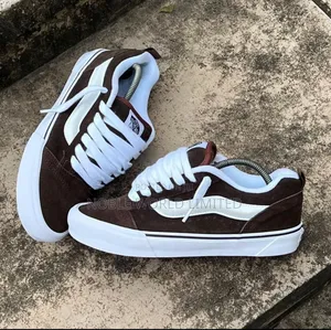 High Quality Vans Sneakers Izu 6
