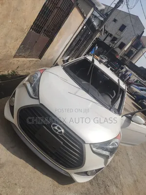 Hyundai Veloster 2015 Glass Installation We Deliver
