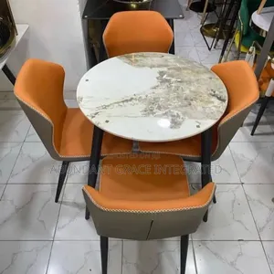 Marble Round Table Dinning for 4 People.