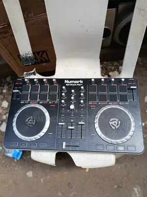 Numark Mixtrack Pro 2 Dj Controller