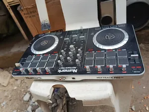 Numark Mixtrack Pro 2 Dj Controller