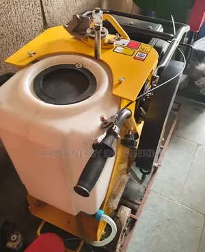 Asphalt Cutting Machine