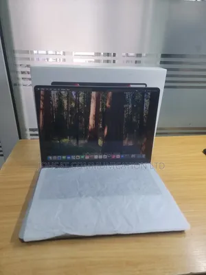 Laptop Apple MacBook Pro 2021 M1 16GB Apple M1 Pro SSHD (Hybrid) 512GB