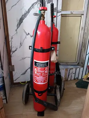 Angus 9kg Carbon Dioxide Co2 Fire Extinguisher With Tyres