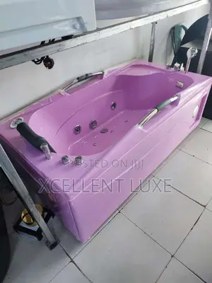 Pink Single Jacuzzi Massage Bathtub