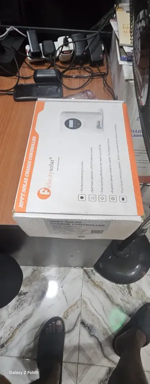 Felicity Charge Controller 60a