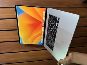 Laptop Apple MacBook Pro 2019 32GB Intel Core I7 SSD 1T