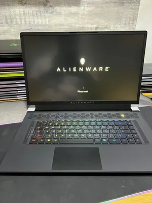 Laptop Dell Alienware X17 R2 16GB Intel Core I9 SSD 1T