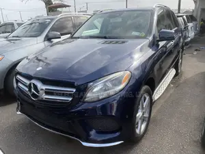 Mercedes-Benz GLE-Class GLE 350d 4MATIC 2017 Blue