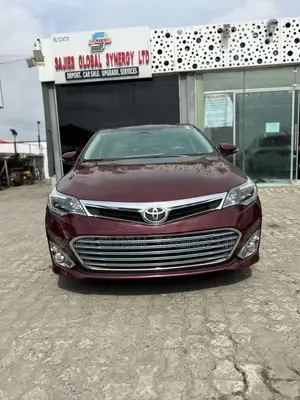 Toyota Avalon Limited Sedan FWD (3.5L 6cyl 6A) 2013 Burgundy