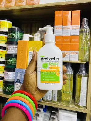 Amlactin Daily Vitamin C Lotion – 7.9 Oz (255g)