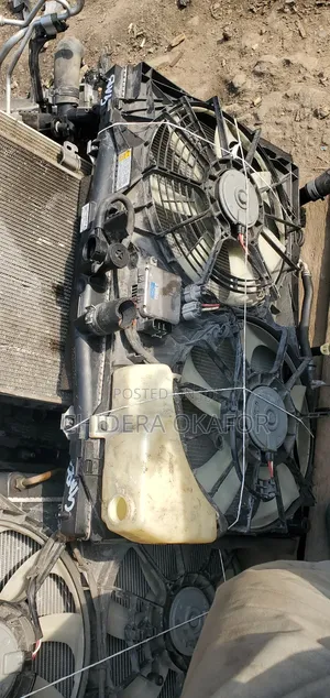 Radiator and Fan. And Condenser For. Sienna. 2013. To 17