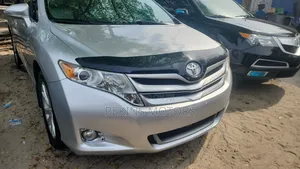 Toyota Venza 2015 Silver