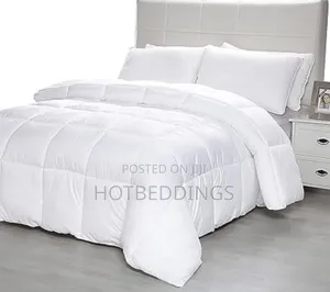 Pure White Duvet,Bedsheet With 4 Pillow Cases