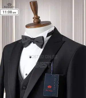 Ramzotti Plain Tuxedo Luxury Suit For Men