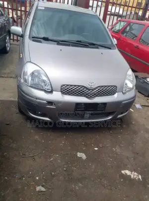 Toyota Yaris 2005 Gold